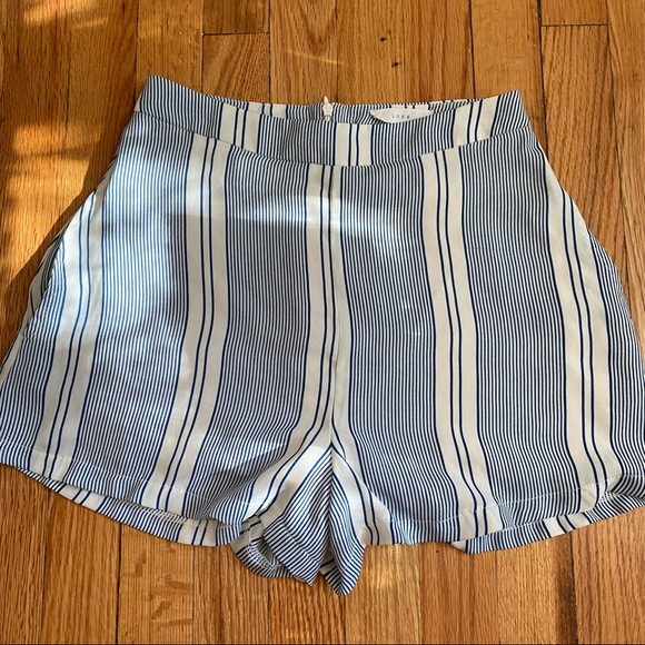 DryGoods Blue and white striped Shorts - Picture 1 of 1